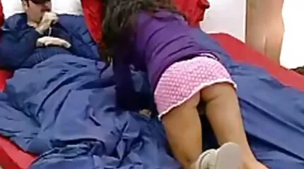 ร่านคะนองระยำกันด้วย pussies วีดีโอ หลุด ทาง บ้าน